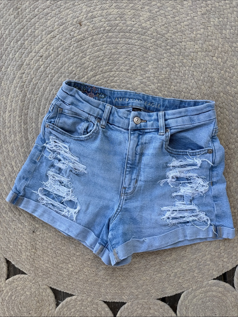 American Eagle stretch curvy mom jean short